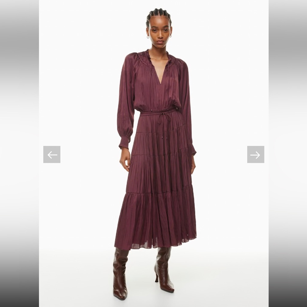NWT Aritzia Wilfred Burgundy Pleated Maxi Dress Size S